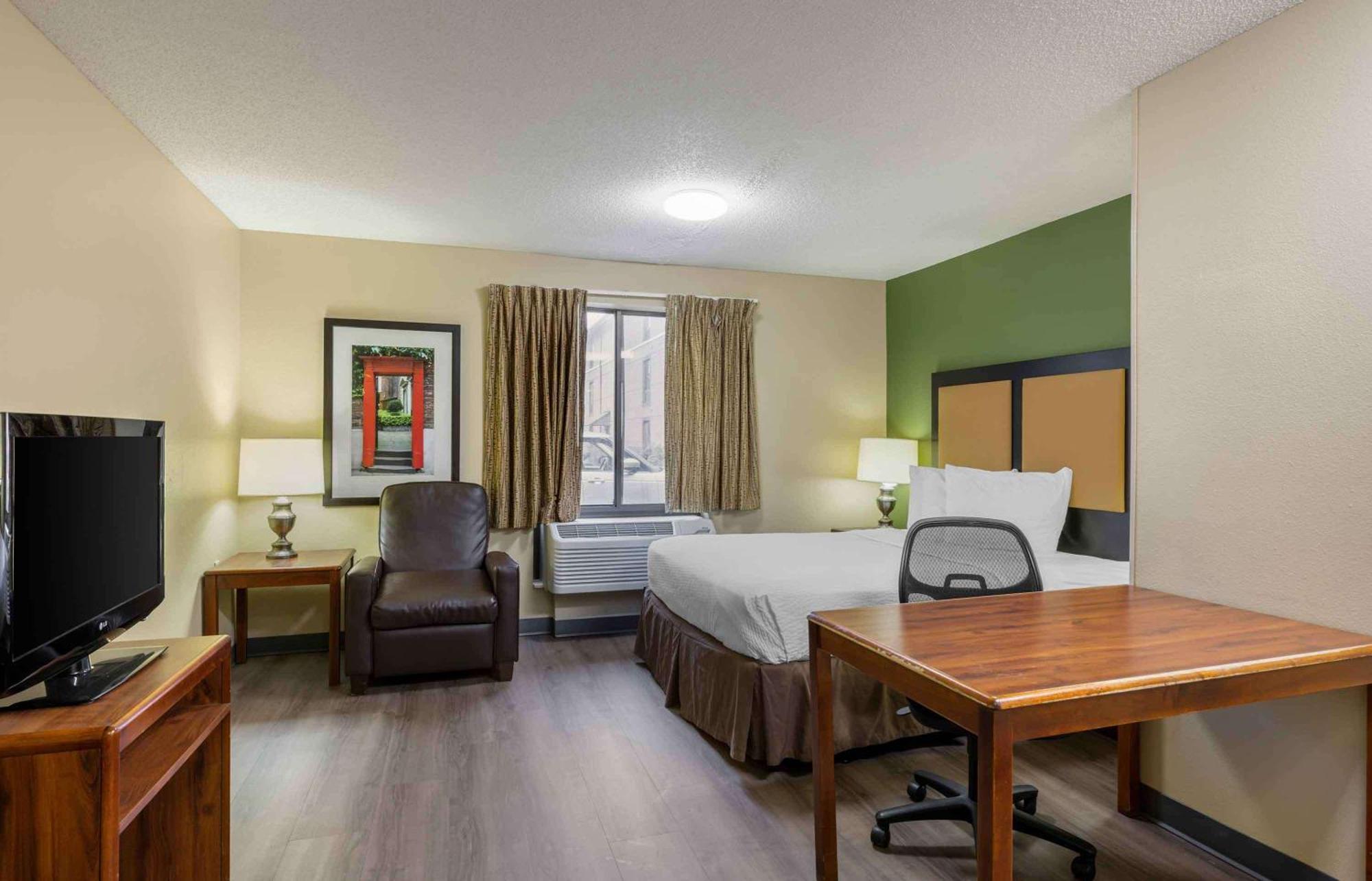 Extended Stay America Suites - Omaha - West Exterior photo