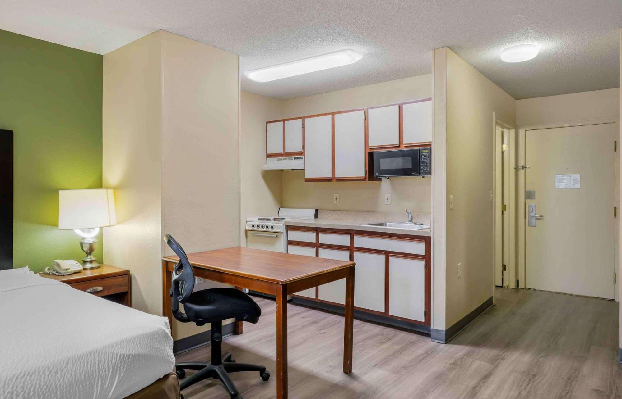 Extended Stay America Suites - Omaha - West Exterior photo