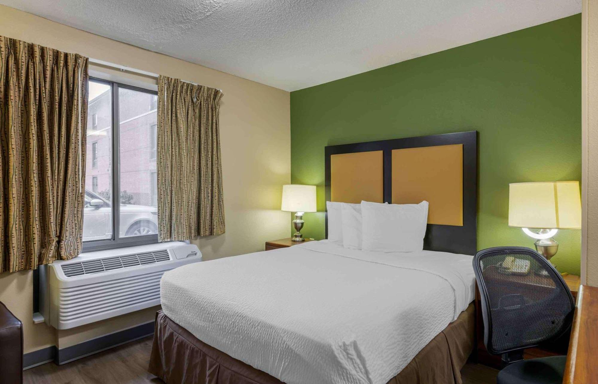 Extended Stay America Suites - Omaha - West Exterior photo